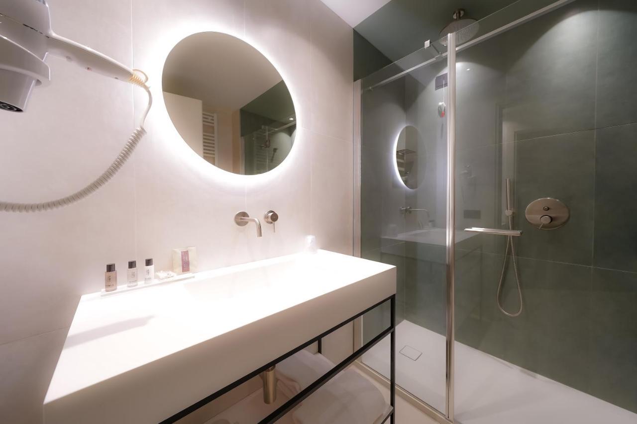 Bergamo Inn 21 エクステリア 写真 Bathroom